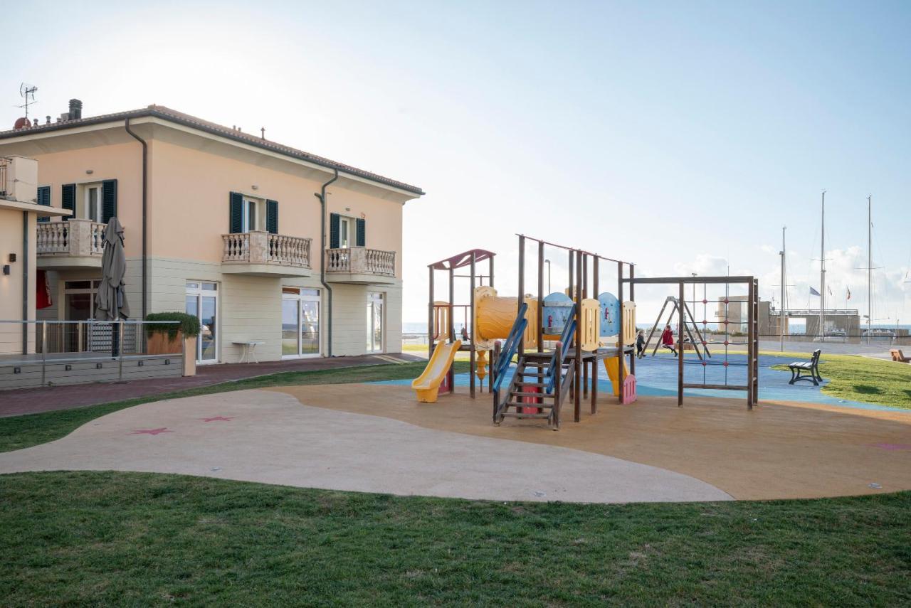 Il Faro Appartamenti San Vincenzo Kültér fotó